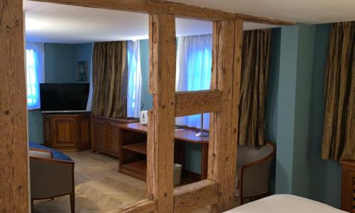 Logis Hôtel Restaurant Au Cerf d'Or - photo 2