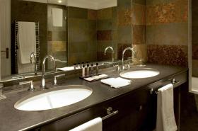 Hotel Cour du Corbeau - photo 11