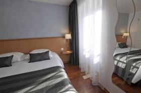 Hôtel le Grillon - photo 9