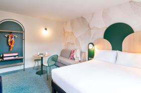 Ibis Styles Strasbourg Centre République - photo 9