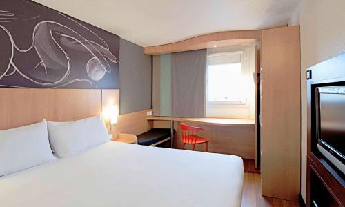 ibis Strasbourg Centre Petite France - photo 3