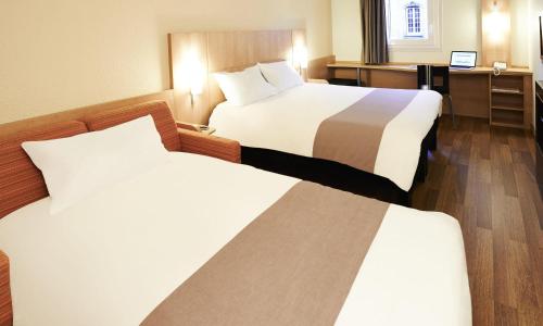 ibis Strasbourg Centre Petite France - photo 2