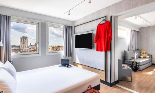 ibis Strasbourg Centre Les Halles - photo 2