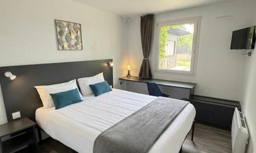 Logis Hôtel Les Colonnes Strasbourg Zenith - photo 2