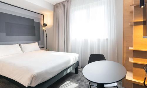 ibis Strasbourg Centre Gare - photo 1