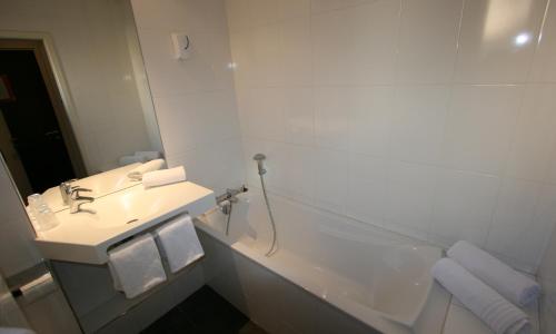 Hotel des Tonneliers - photo 3